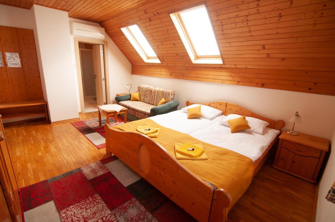 Guest House Vila Korosec Бовец Екстер'єр фото