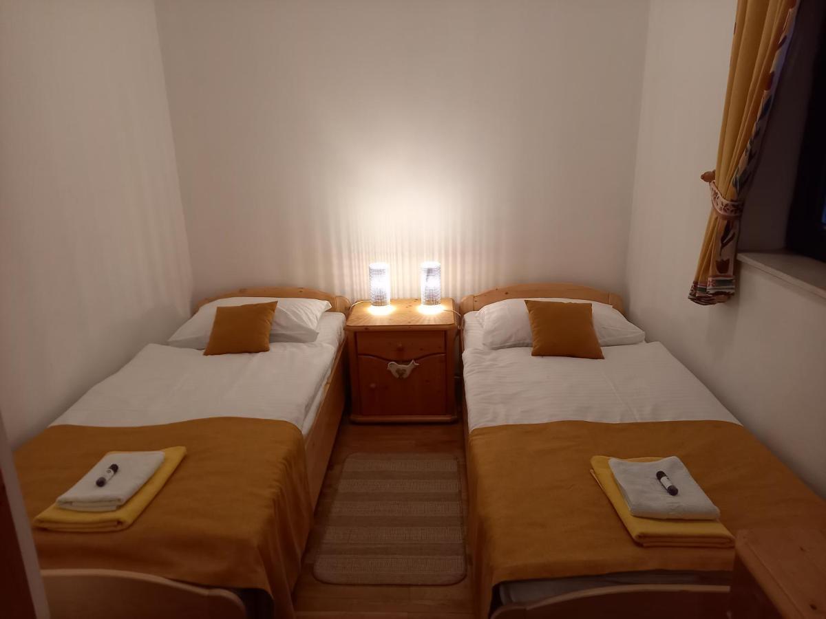 Guest House Vila Korosec Бовец Екстер'єр фото